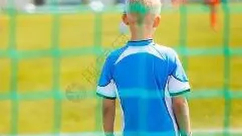 “醉驾女子致一家三口身亡 车速高达174公里”